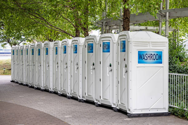 Best Luxury portable toilet rental  in Berthoud, CO